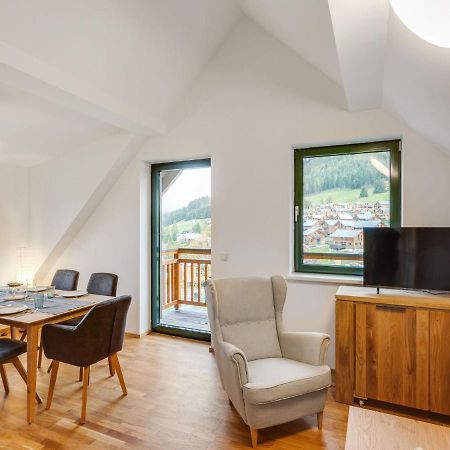 Apartment In Hohentauern Near Ski Area Екстер'єр фото